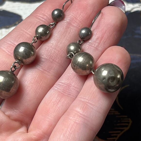 Vintage Handmade Long 925 Sterling Silver Patina Ball Drop Earrings - Picture 3 of 4